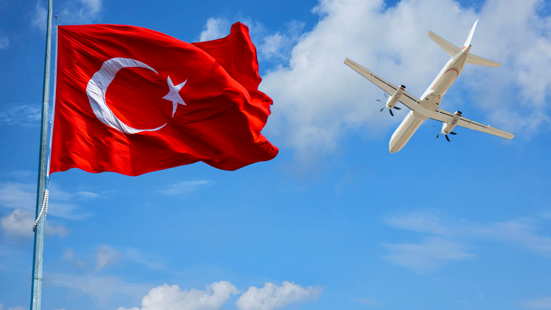 Türkiye’ye 10 ayda rekor akın: Turist sayısı 55 milyonu aştı