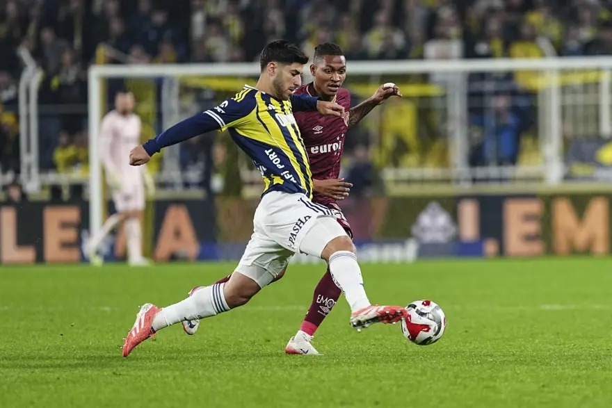 Fenerbahçe şampiyonluk yolunda ağır darbe aldı