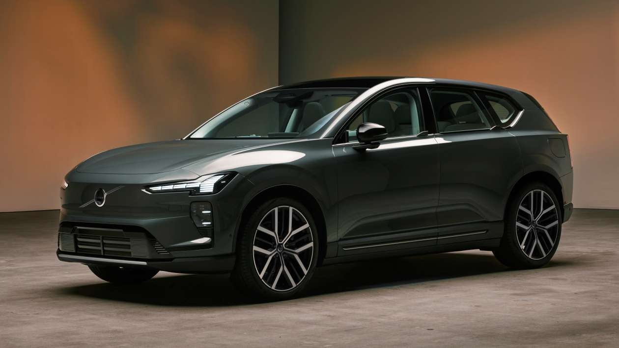 Volvo EX60 Türkiye’ye geliyor: Elektrikli SUV’da dengeler değişiyor