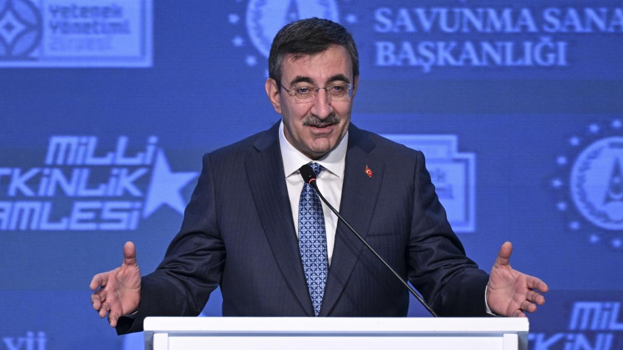 Cevdet Yılmaz: Attığımız yapısal adımlar sayesinde iş gücü piyasamızda güçlü görünüm sürmektedir