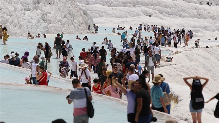 Pamukkale’de oteller Çinli misafirlere hazırlanıyor