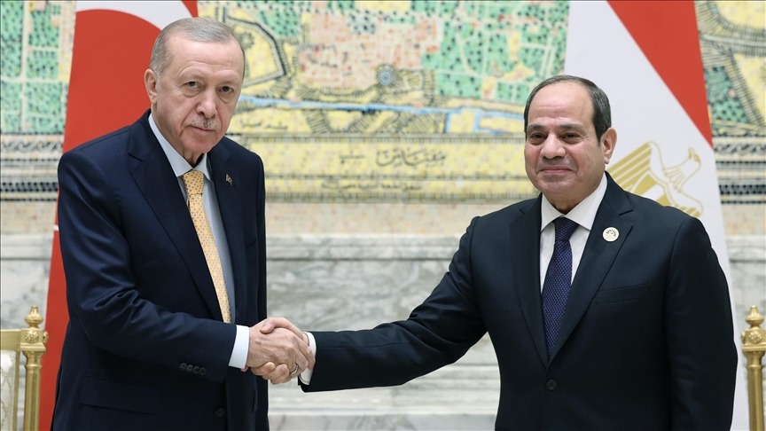 Cumhurbaşkanı Erdoğan, Kahire'den uyardı: "İran’a müdahale bölgeyi ateşe atar"