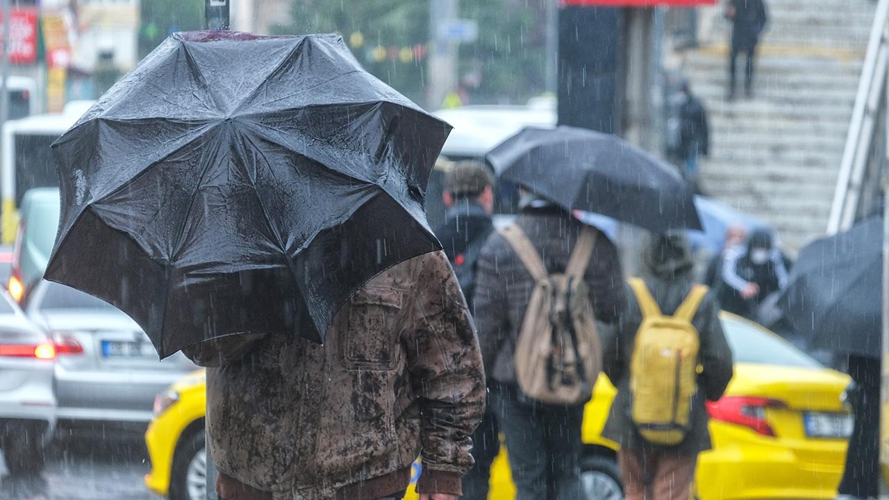 Hafta sonu hava durumu: Karadeniz'e sağanak, güneydoğuya aşırı sıcak