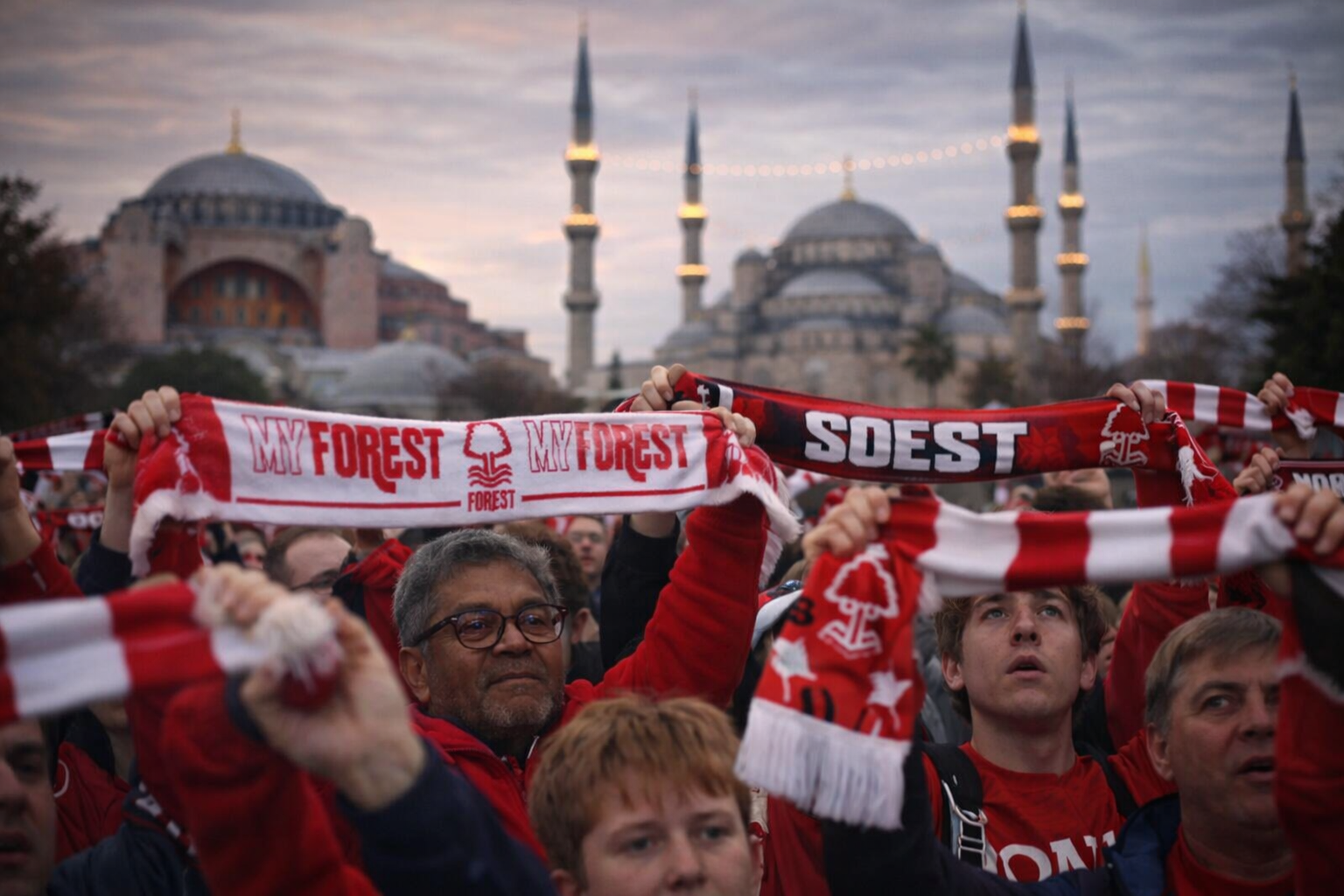 Nottingham Forest’tan İstanbul’daki taraftarlara Ramazan uyarısı