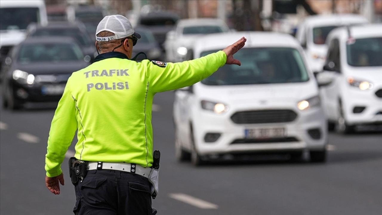 Ankara'da bugün bazı yollar trafiğe kapatılıyor: İşte kapalı yollar ve saatleri