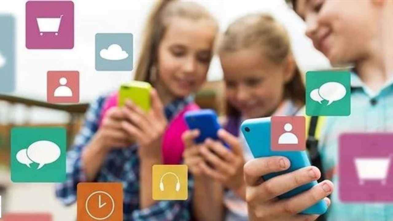 15 yaş altına sosyal medya yasağı geliyor