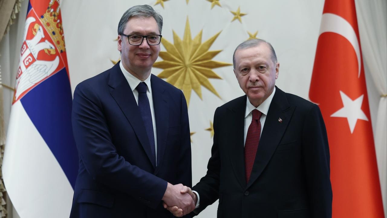 Sırbistan Cumhurbaşkanı Vucic’ten Erdoğan’a övgü: “Küresel ölçekte etkili bir lider”