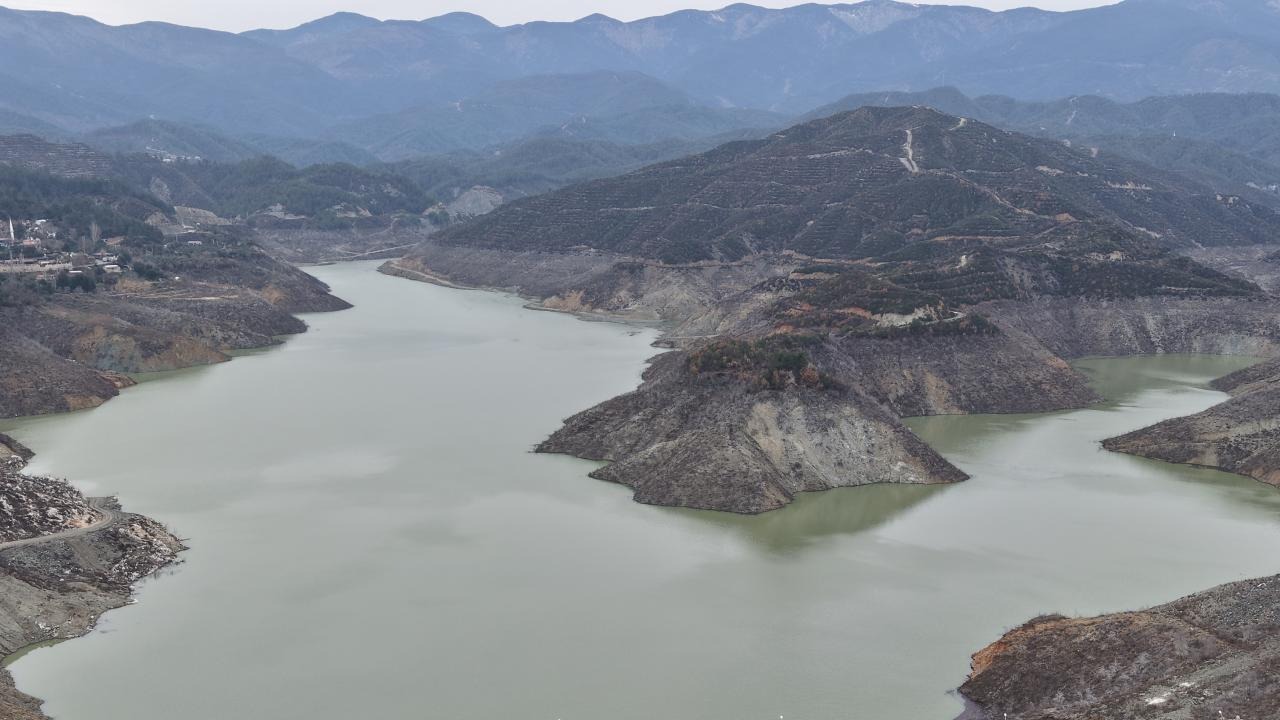 Bakan Yumaklı açıkladı: Deprem bölgesine dev su yatırımı