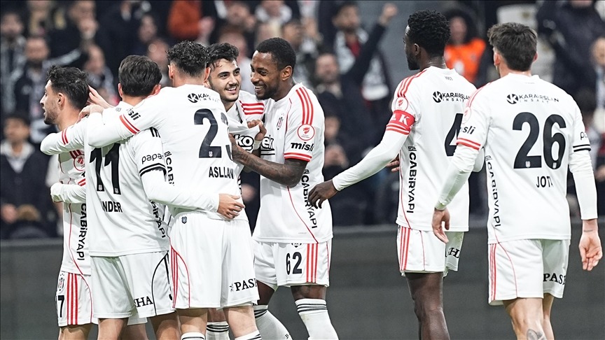 Beşiktaş Türkiye Kupası’nda Rizespor’u farklı geçerek çeyrek finale yükseldi