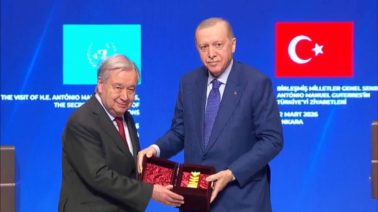 Erdoğan’dan Guterres’e anlamlı ödül: Atatürk Barış Ödülü takdim edildi