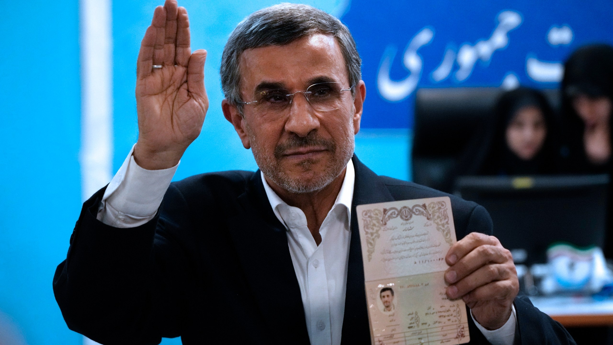 Ahmedinejad ABD-İsrail saldırısında hayatını kaybetti