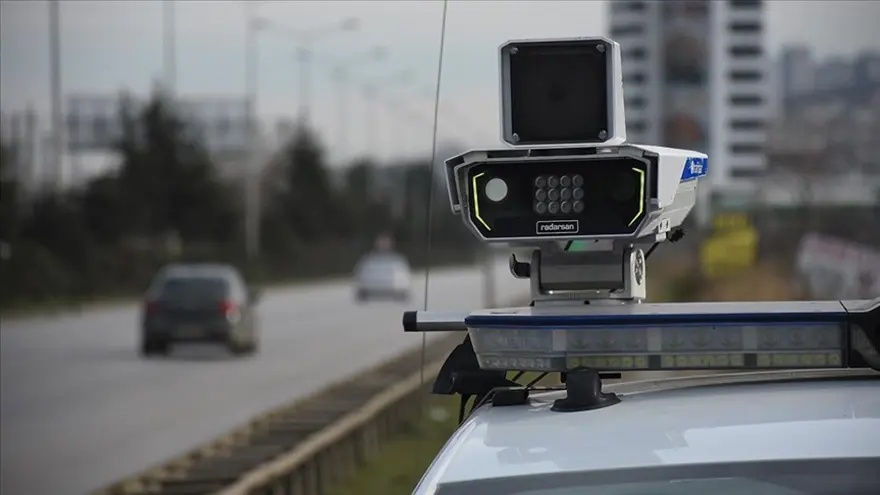 Trafik denetiminde şeffaflık: Radar ve kontrol noktaları artık görülebilecek