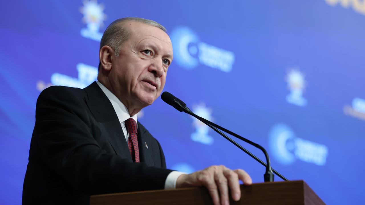 Erdoğan’dan esnaf iftarında kritik mesajlar: "İran'a gerekli ikazlarda bulunduk"