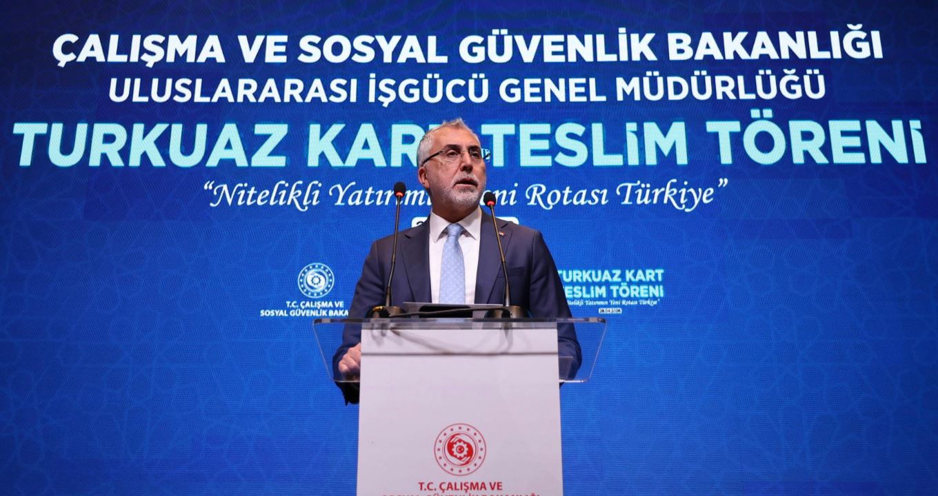 22 yatırımcıya Turkuaz Kart verildi
