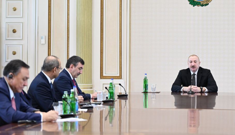 Cevdet Yılmaz, Bakü’de Aliyev ile görüştü: İş birliği ve bölgesel gelişmeler ele alındı