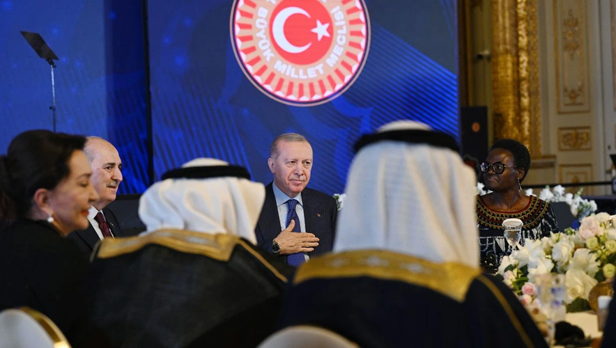 Erdoğan, PAB Genel Kurulu onuruna verilen akşam yemeğine katıldı