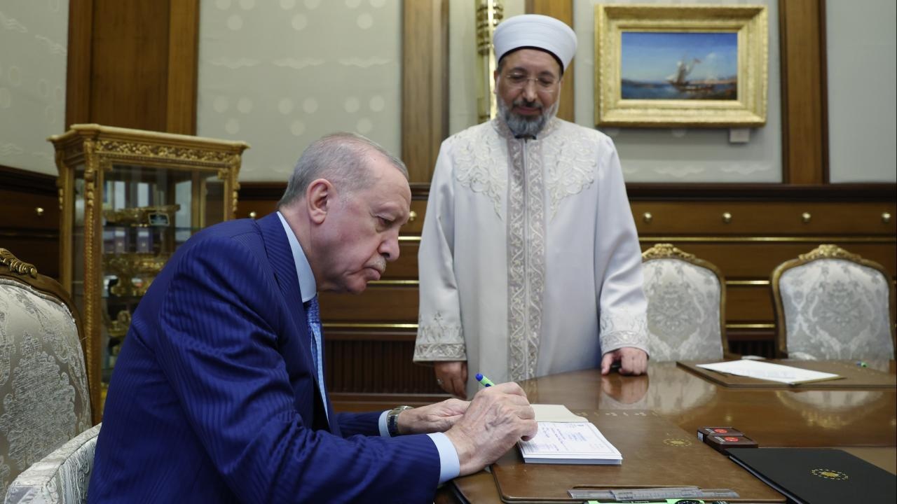 Cumhurbaşkanı Erdoğan kurban vekaletini Türkiye Diyanet Vakfı’na verdi