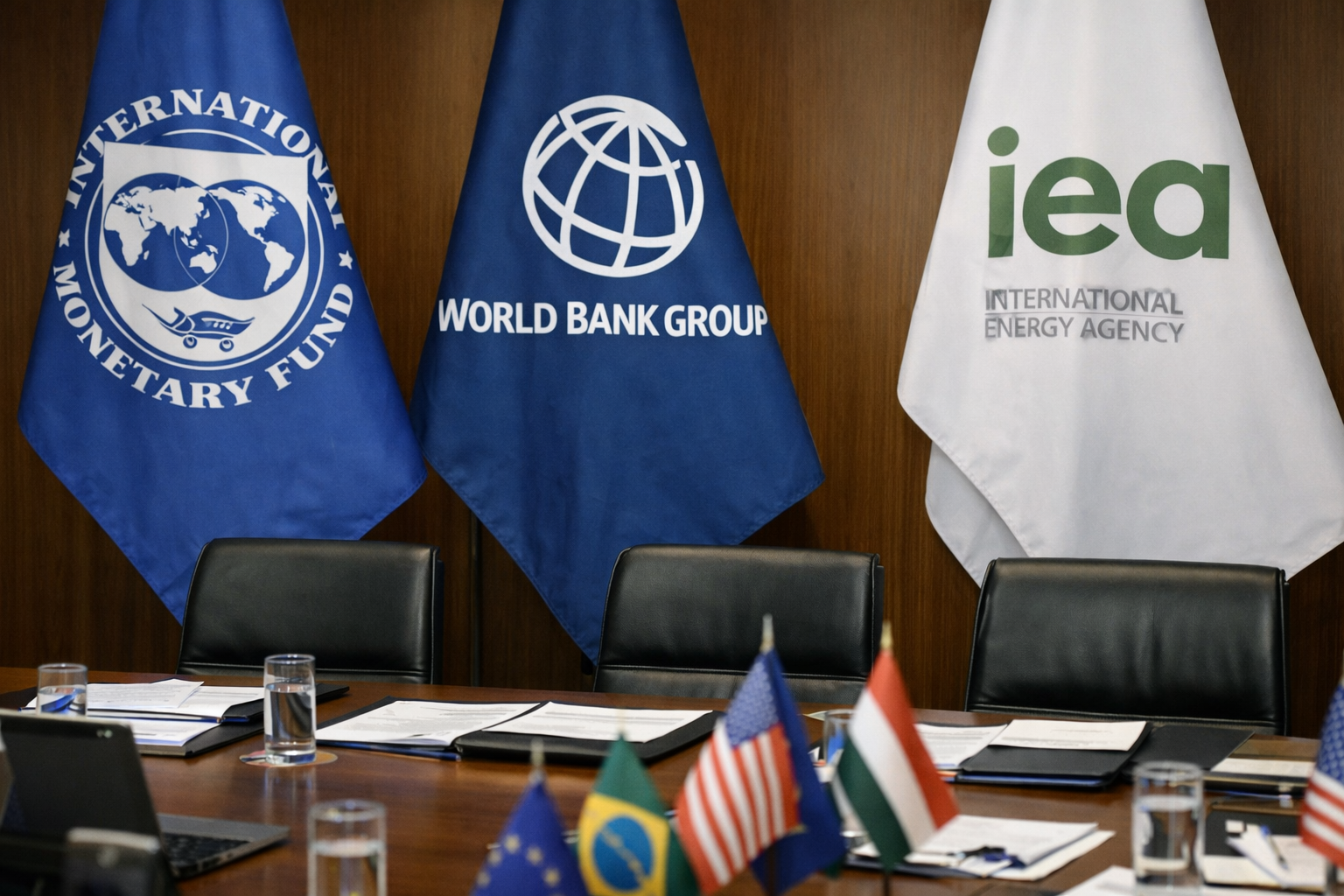 Enerji krizi büyüyor: IMF, Dünya Bankası ve IEA İran savaşına karşı birleşti