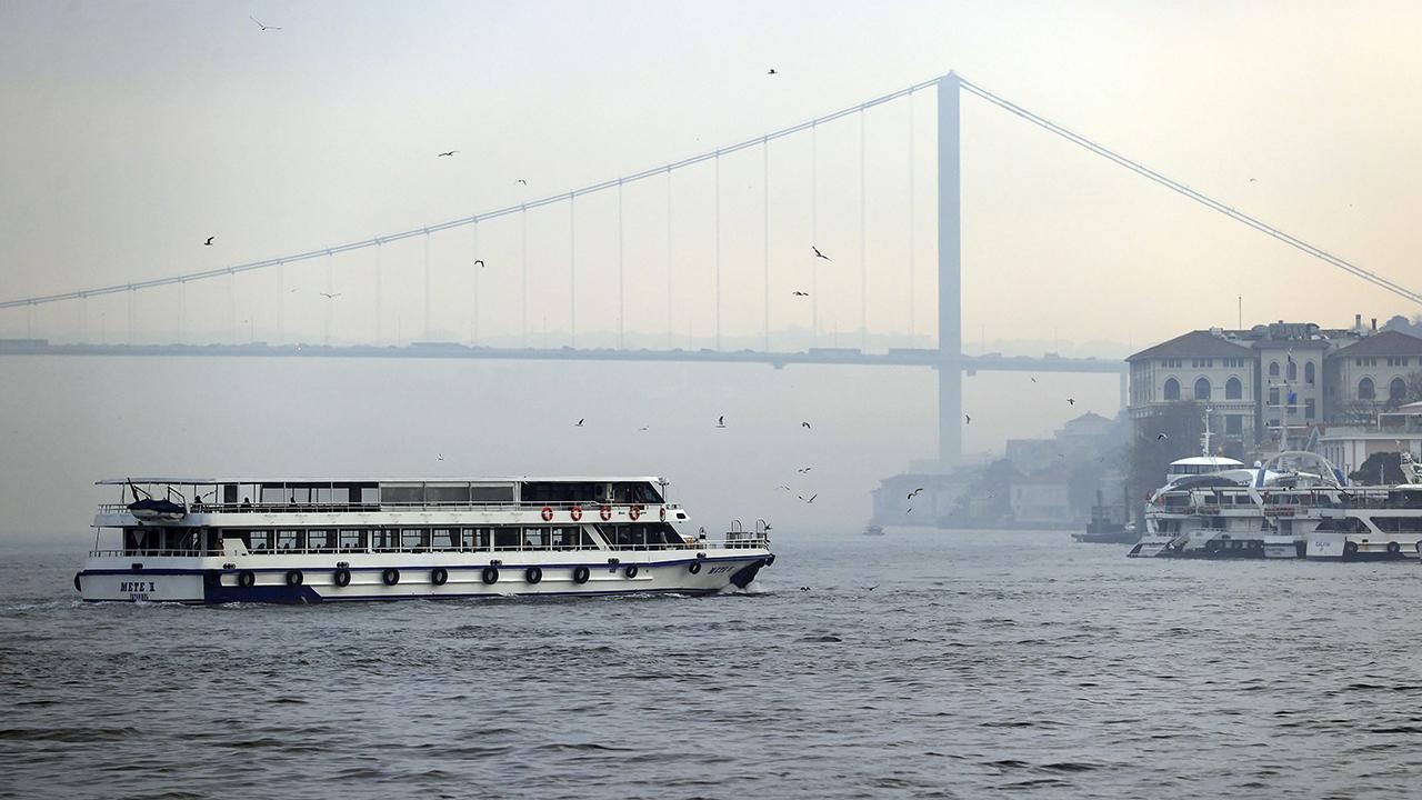 İstanbul Boğazı bugün deniz trafiğine kapatılıyor: Vapur seferleri iptal edildi