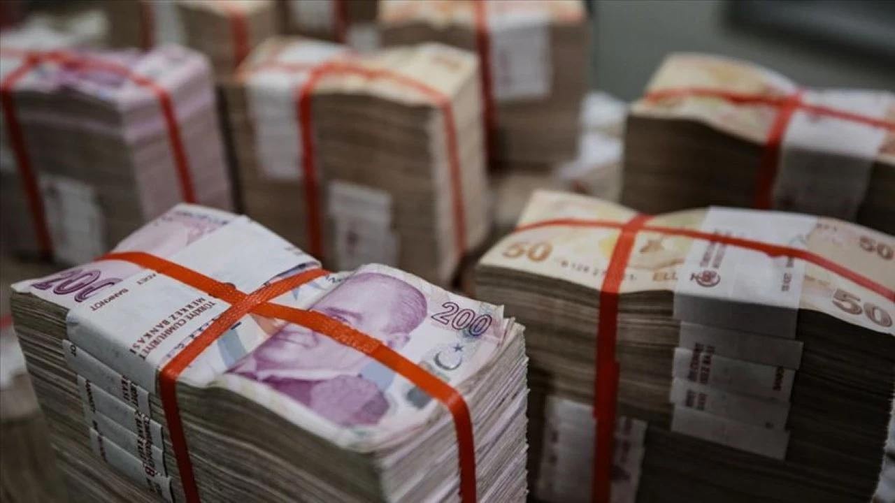 Kamu borç yükü büyüdü: Merkezi yönetim borcu 14,4 trilyon lira oldu