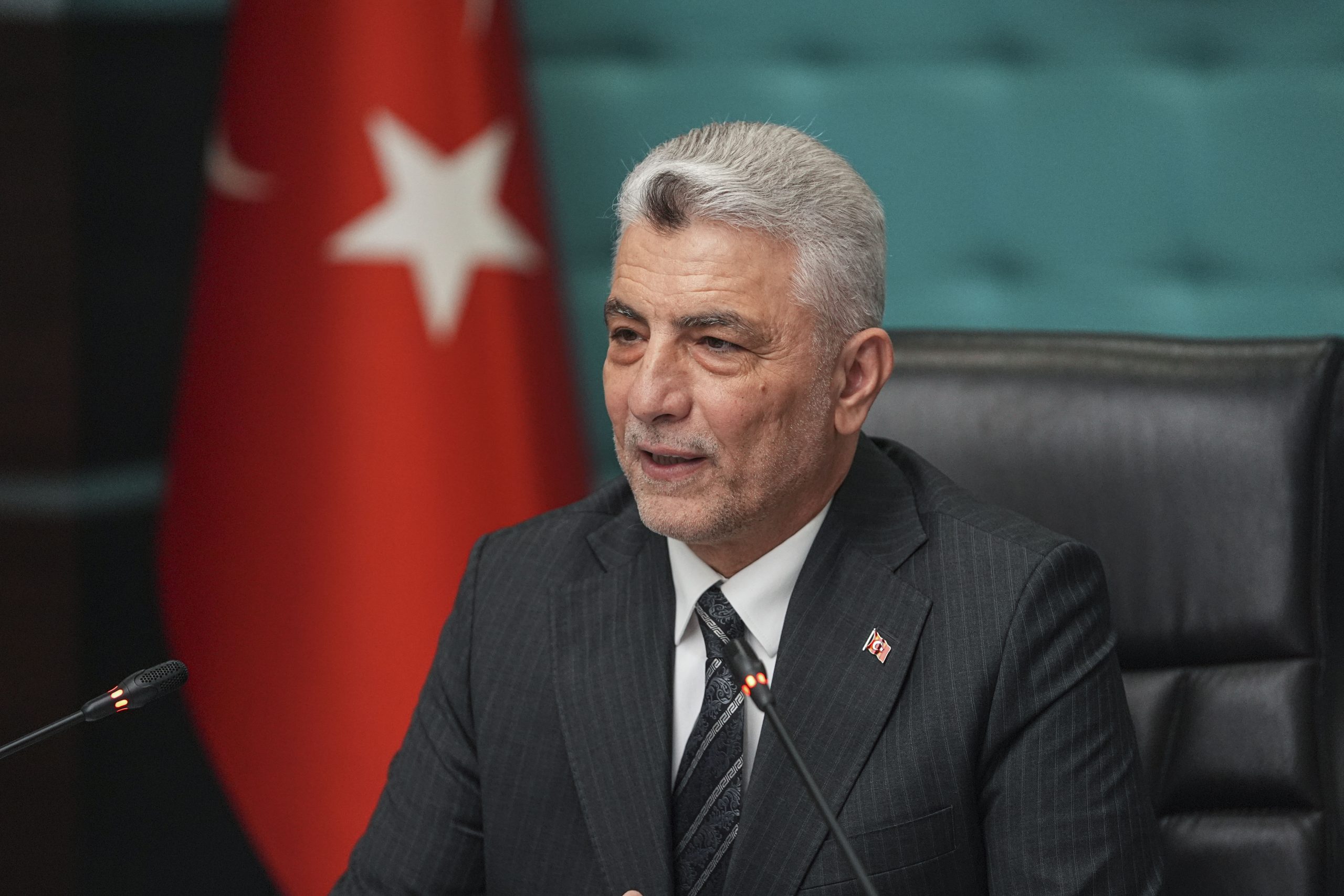 Bakan Bolat duyurdu: Yatırımcıya büyük vergi indirimi geliyor
