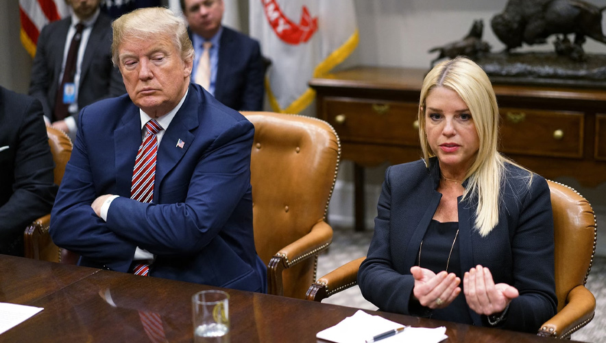 Trump’tan flaş karar: Adalet Bakanı Pam Bondi görevden alındı