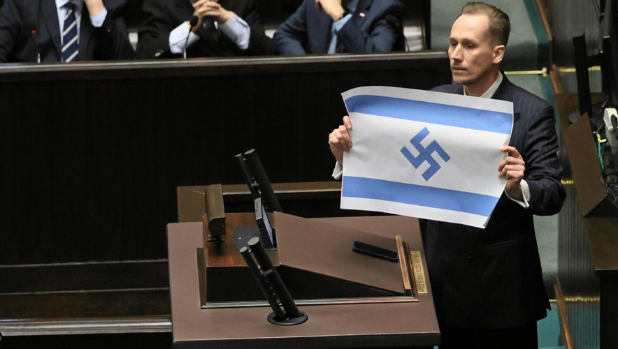 Polonya Parlamentosu’nda kriz: Nazi sembollü İsrail bayrağı açıldı