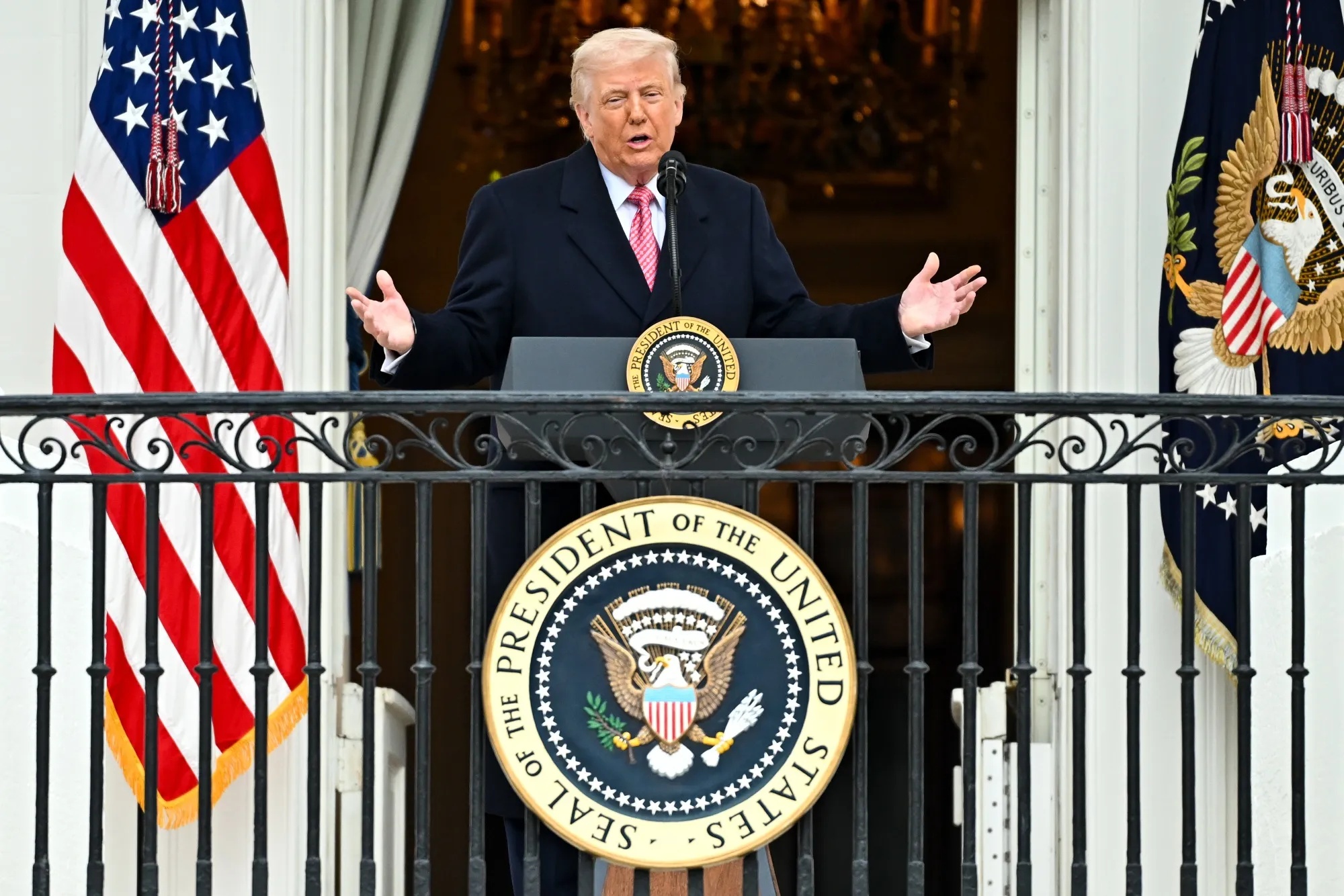 Trump’tan İran kararı: Görüşmeler bitene kadar ateşkes uzatıldı