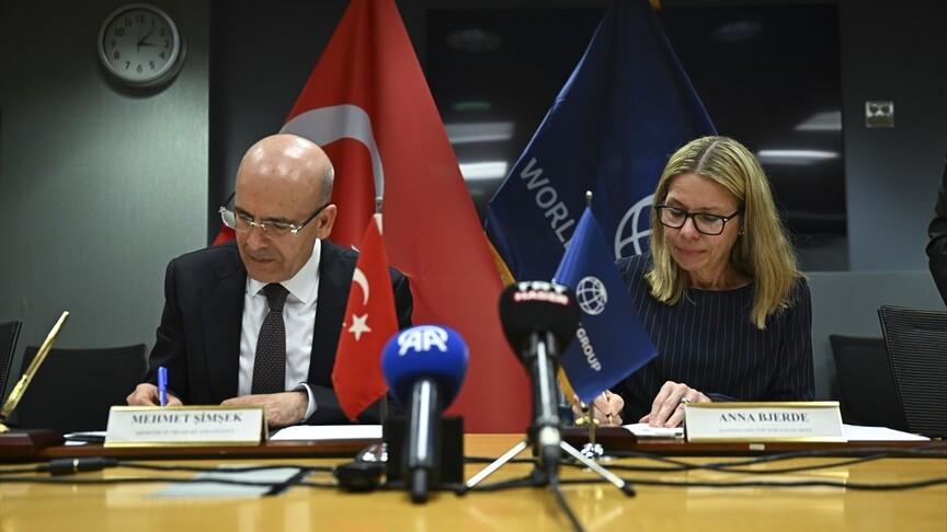 İstanbul demir yolu projesine 1,67 milyar euroluk imza