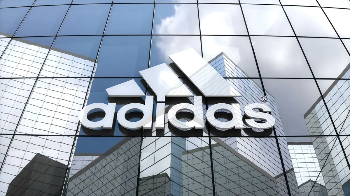 Adidas'ın kârı beklentinin altında kaldı