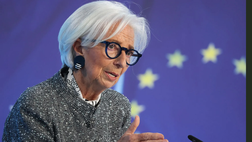 Lagarde: Hizmetler sektörünü yakından takip ediyoruz