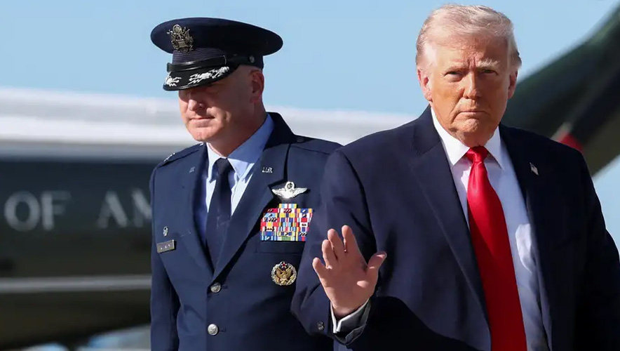 Trump’tan flaş iddia: İran nükleer silah programını durdurmayı kabul etti