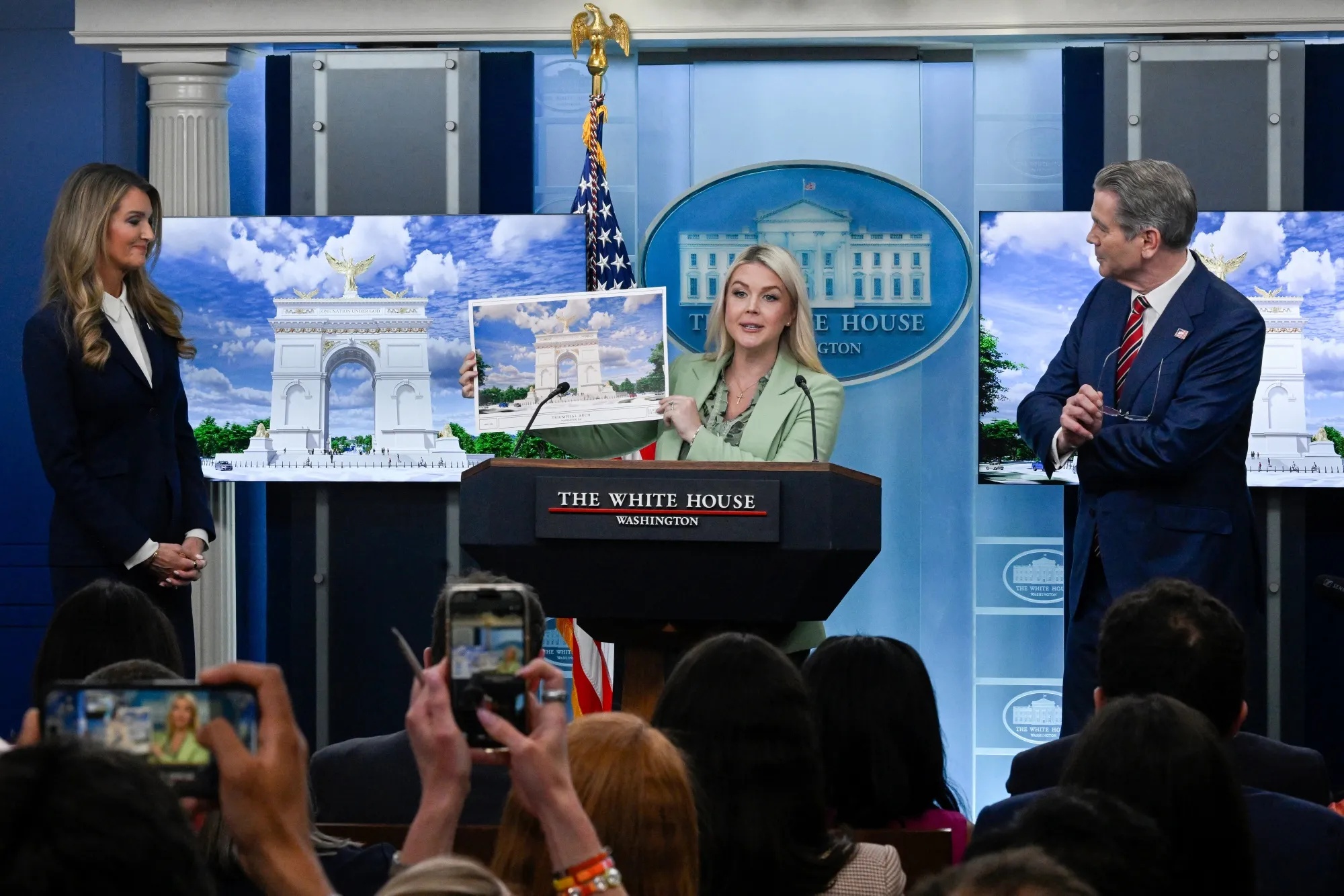 ABD’de yeni kriz: Trump’ın dev anıt projesine halktan tepki