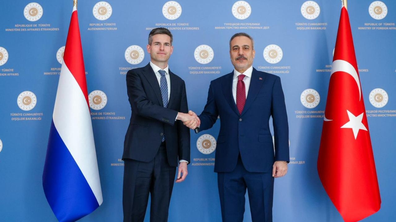 Fidan ile Berendsen telefonda görüştü: Gündemde NATO zirvesi var