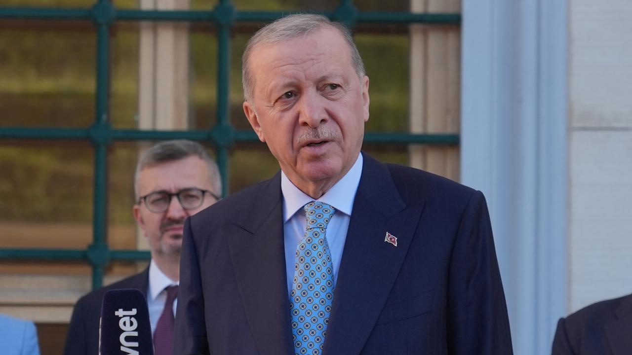 Cumhurbaşkanı bayram namazını Büyük Çamlıca Camii’nde kıldı