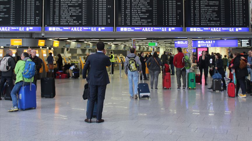 Frankfurt Havalimanı’nın yolcu sayısı nisanda grevler nedeniyle yüzde 11 azaldı