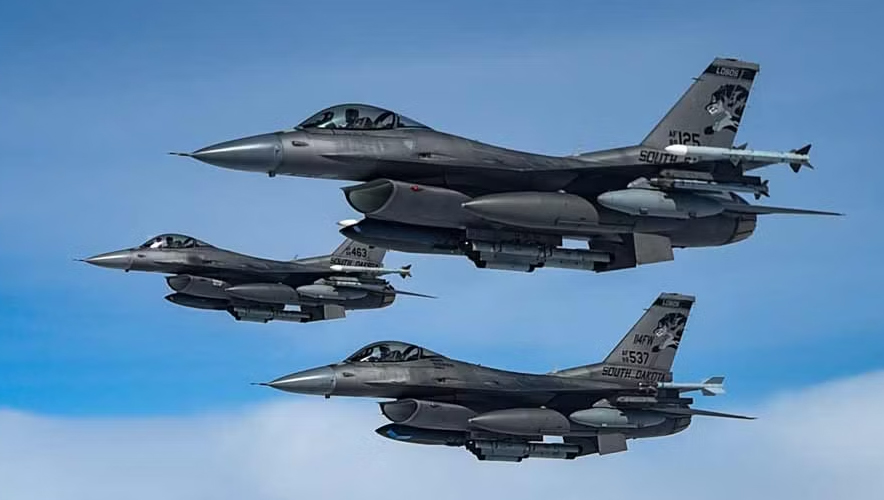 NATO savaş uçağı Estonya’da Ukrayna bağlantılı İHA’yı düşürdü