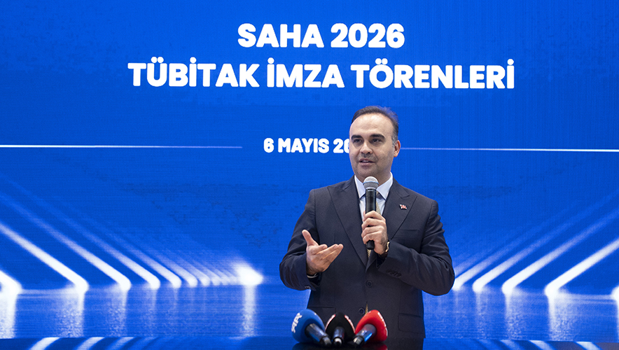 Bakan Kacır: Türkiye, 2027’de milli roketle Ay’a ulaşacak