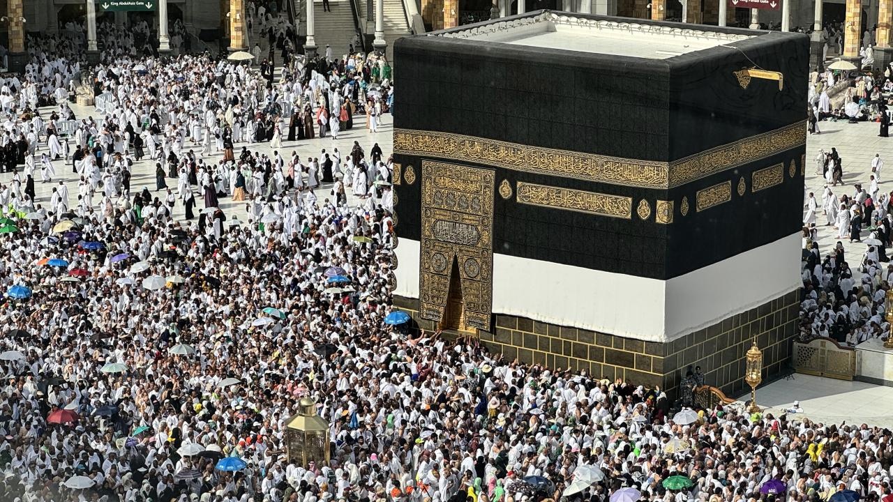 Suudi Arabistan açıkladı: Hacı adayı sayısı 1,5 milyonu geçti