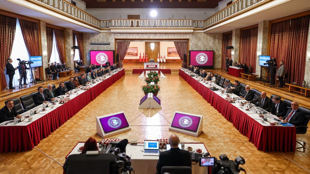 TBMM Komisyonu okul saldırılarının nedenlerini araştırdı