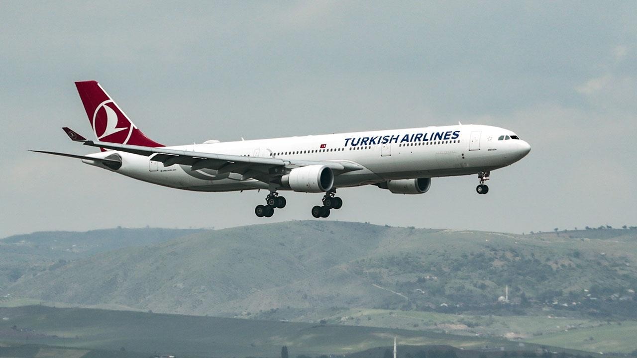 THY, Farnborough Havacılık Fuarı'nda üç anlaşmaya imza attı