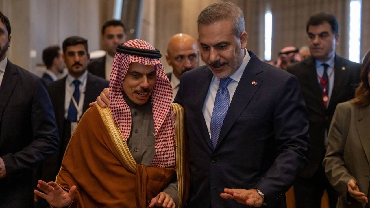 Türkiye ile Suudi Arabistan arasında vize muafiyeti anlaşması