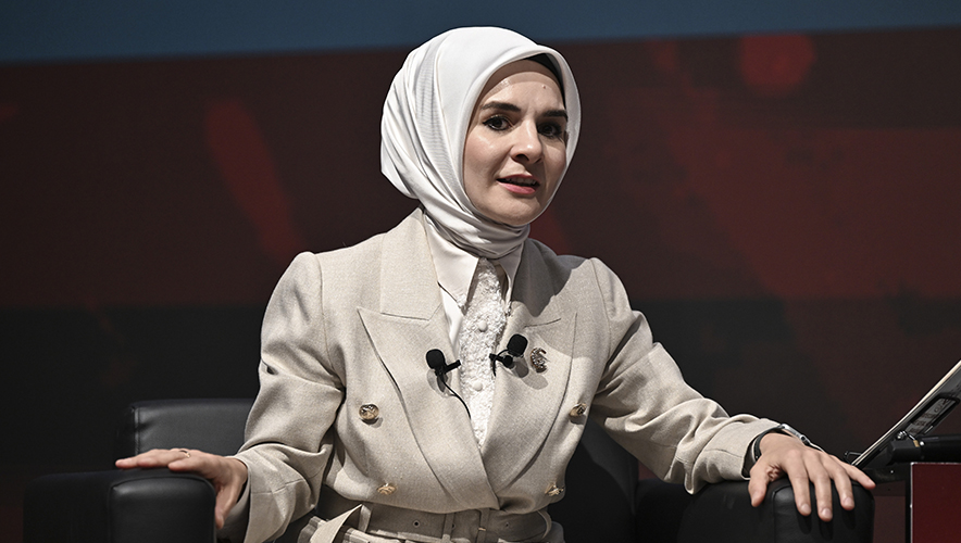 Bakan Göktaş'tan 3 isme suç duyurusu: Fon iddialarını yargıya taşıdı