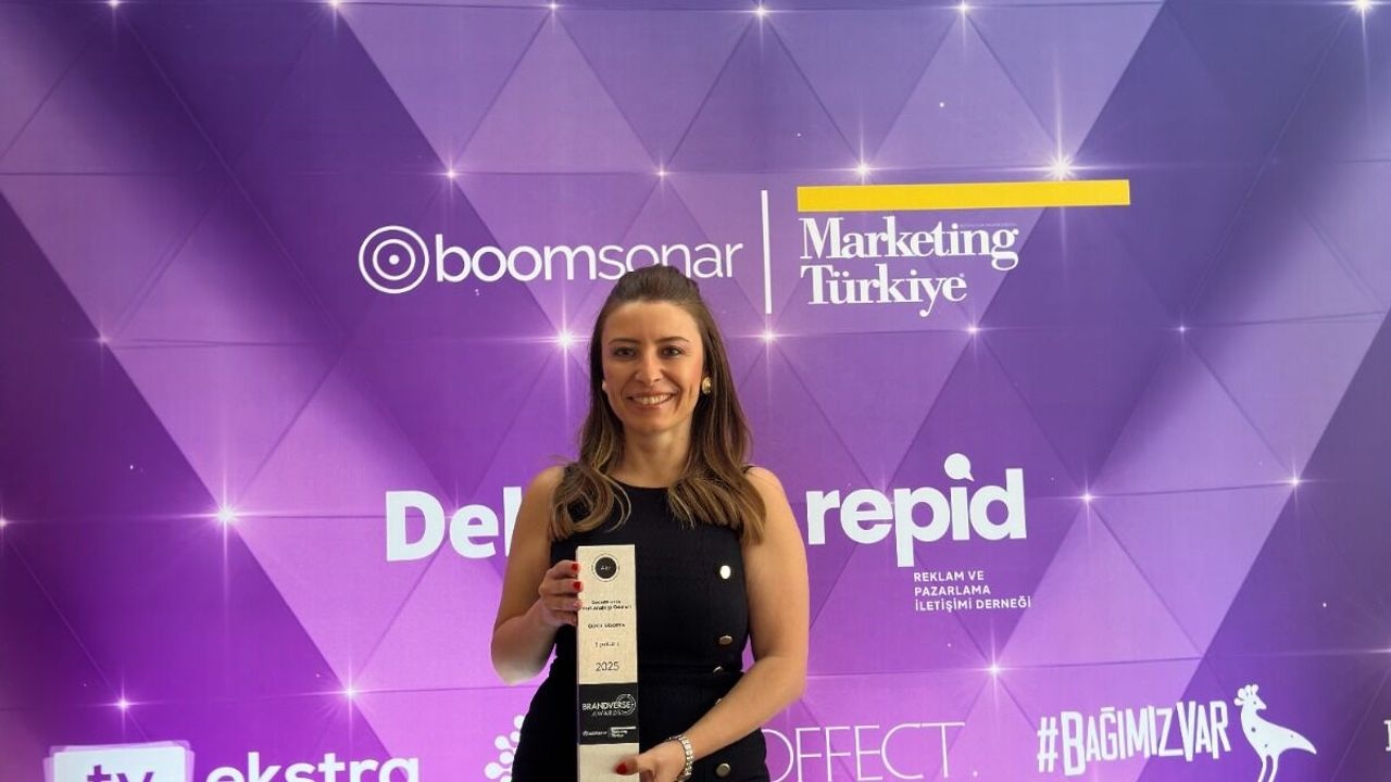 Quick Sigorta Brandverse Awards 2026'da altın ödül aldı