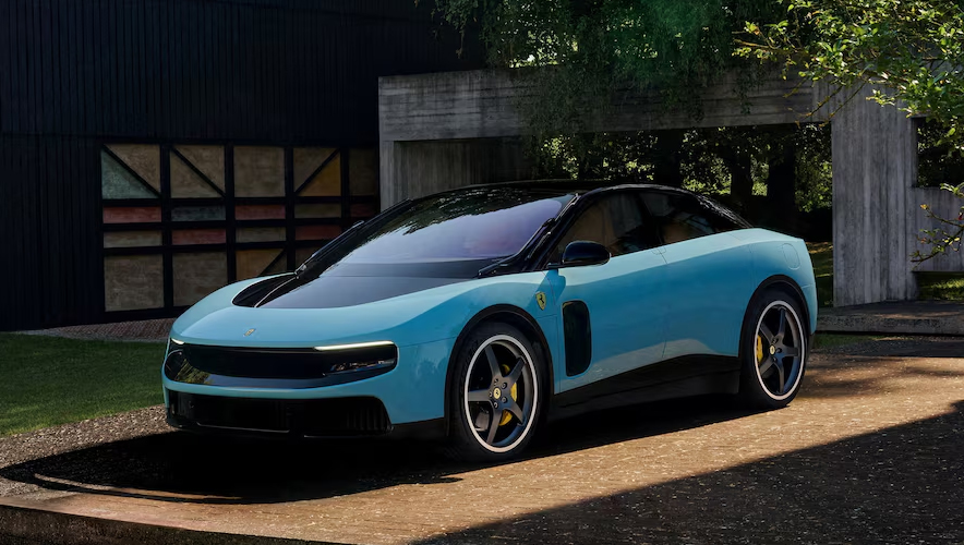 Ferrari Luce tanıtıldı: Binlerce dolarlık araç sosyal medyayı ikiye böldü