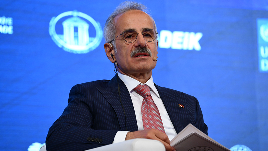 Uraloğlu'ndan Orta Koridor uyarısı: Alternatifsiz kalamayız