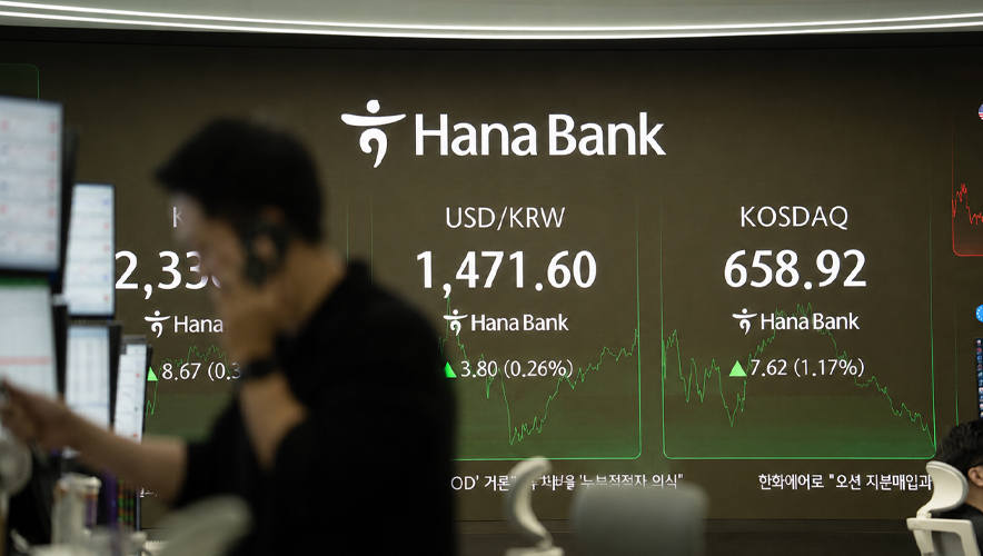 Asya borsaları haftaya düşüşle başladı: Hong Kong pozitif ayrıştı