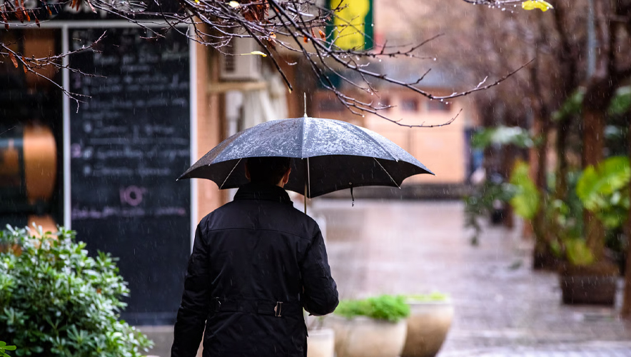 Bugün hava nasıl olacak? Meteoroloji'den sağanak ve sis uyarısı