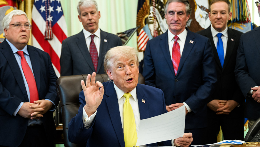 Trump: İran anlaşmasında 300 milyar dolarlık fon iddiası doğru değil