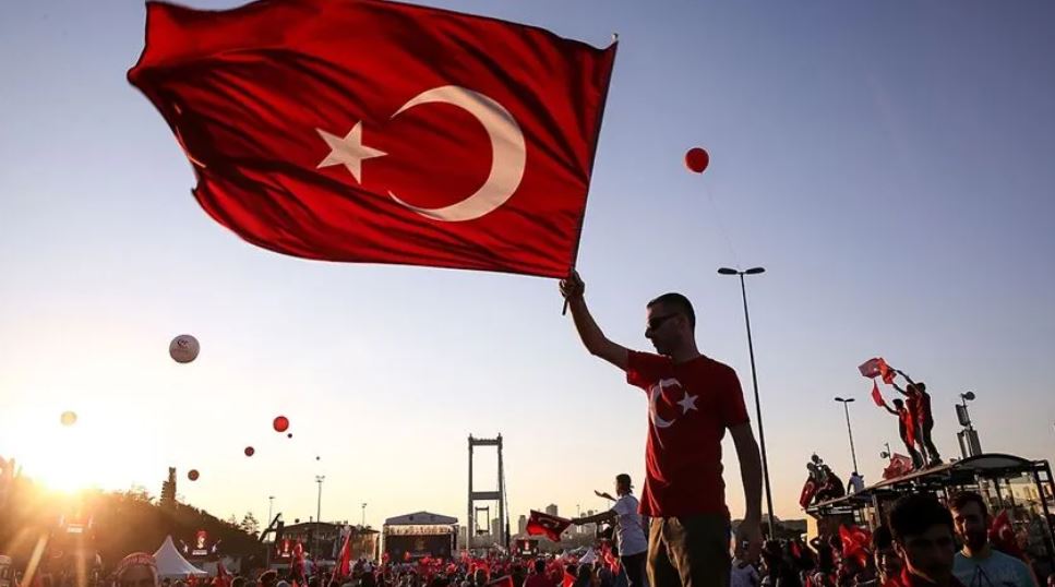 15 Temmuz: Finansal şoktan yapısal dönüşüme